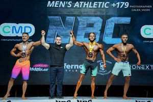 MEN'S ATHLETIC +179
